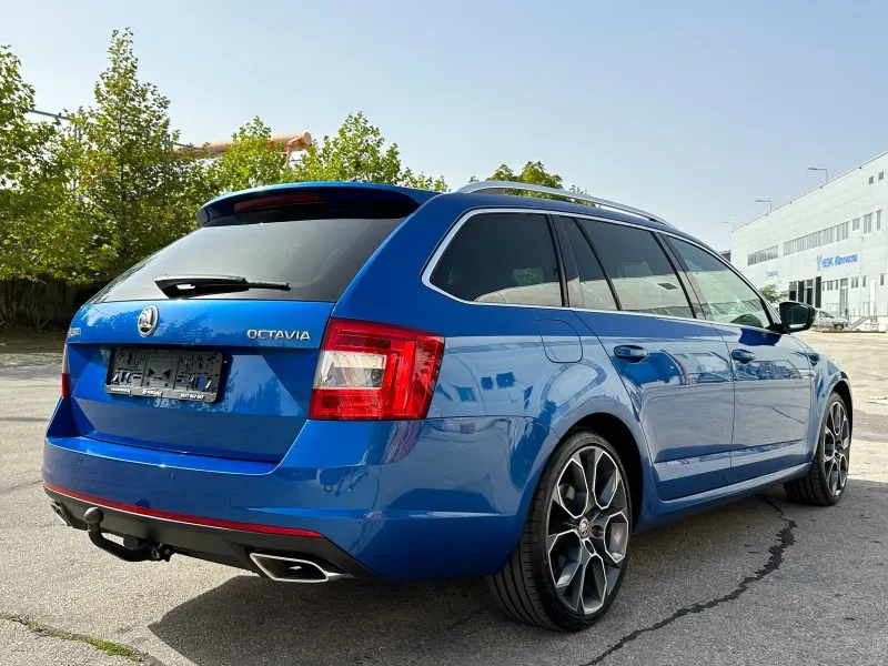 Skoda Octavia VRS/2.0TDI 184кс/Автомат Image 4