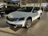 Skoda Octavia Combi 2,0 TDI 184 4x4 Scout DSG Autom. Thumbnail 1